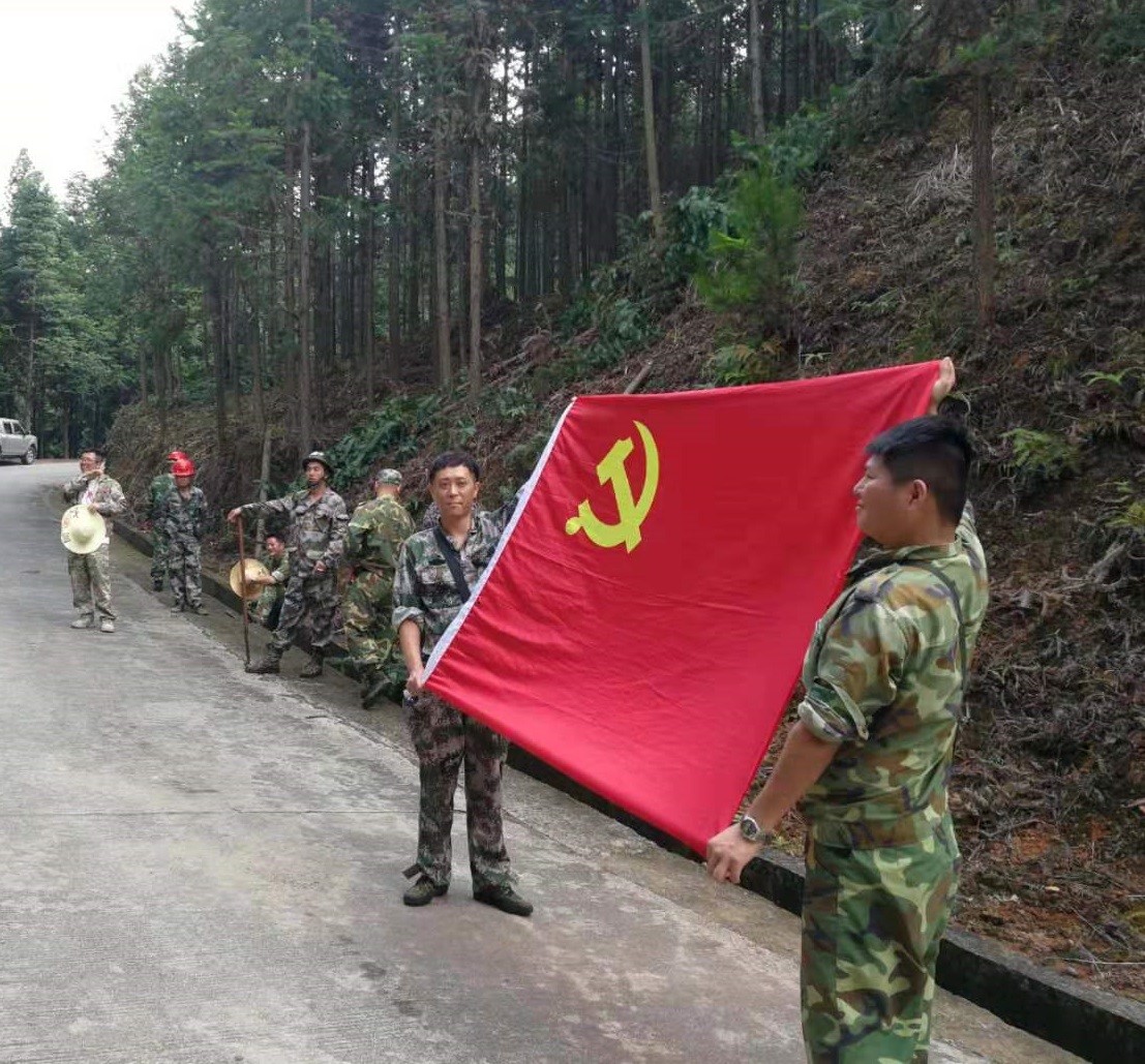 支部結(jié)對共建 促進(jìn)黨建業(yè)務(wù)“雙提升” 支部結(jié)對共建 促進(jìn)黨建業(yè)務(wù)“雙提升”